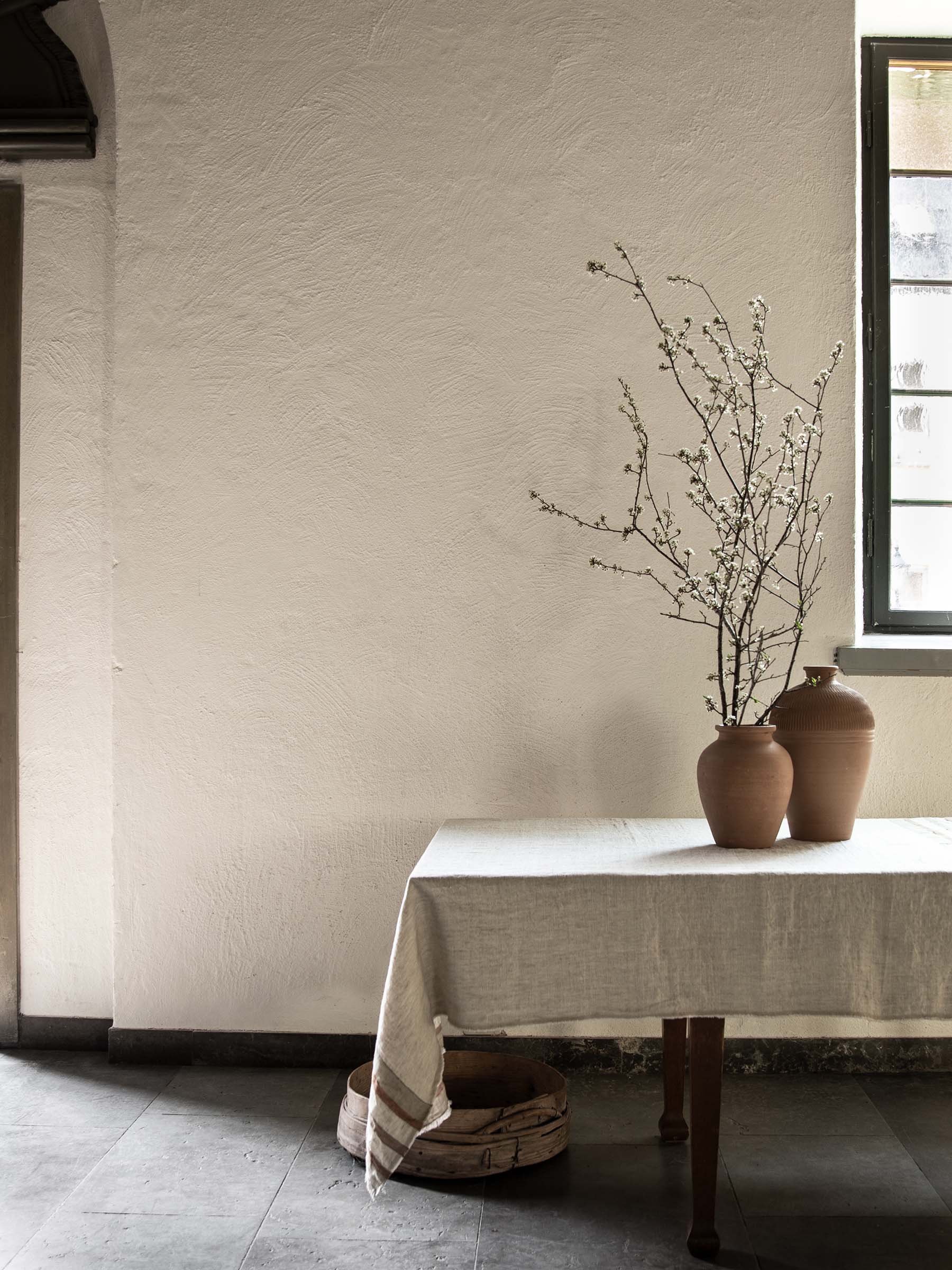 Terracina vase medium