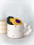 Catnat x Ayla – Amora Holiday Box